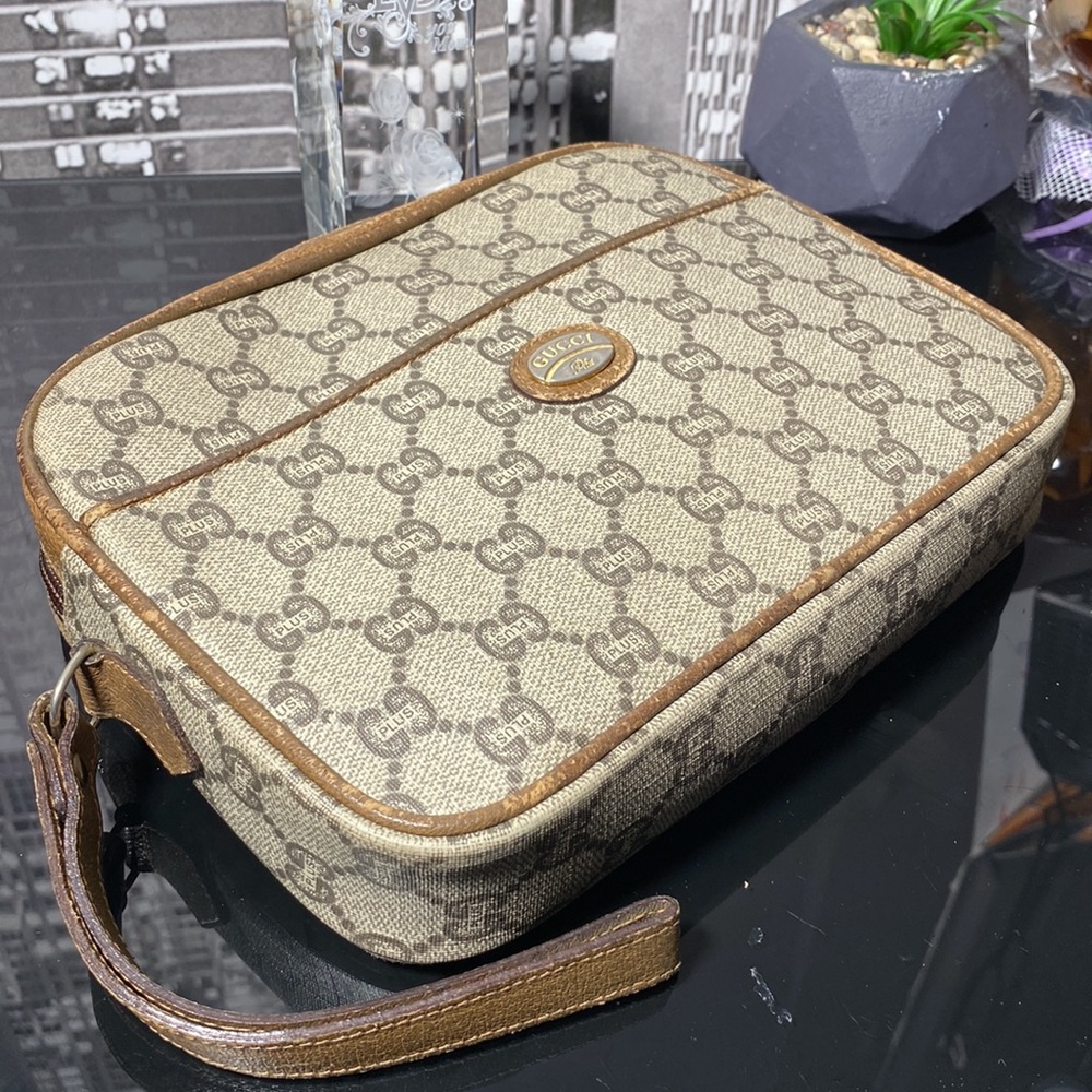 SOLDAuthentic Gucci GG Plus Bag - Picture 15 of 16